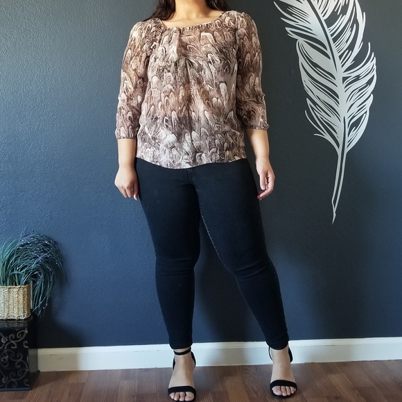 Jennifer Lopez Sheer Top - Picture 3 of 5